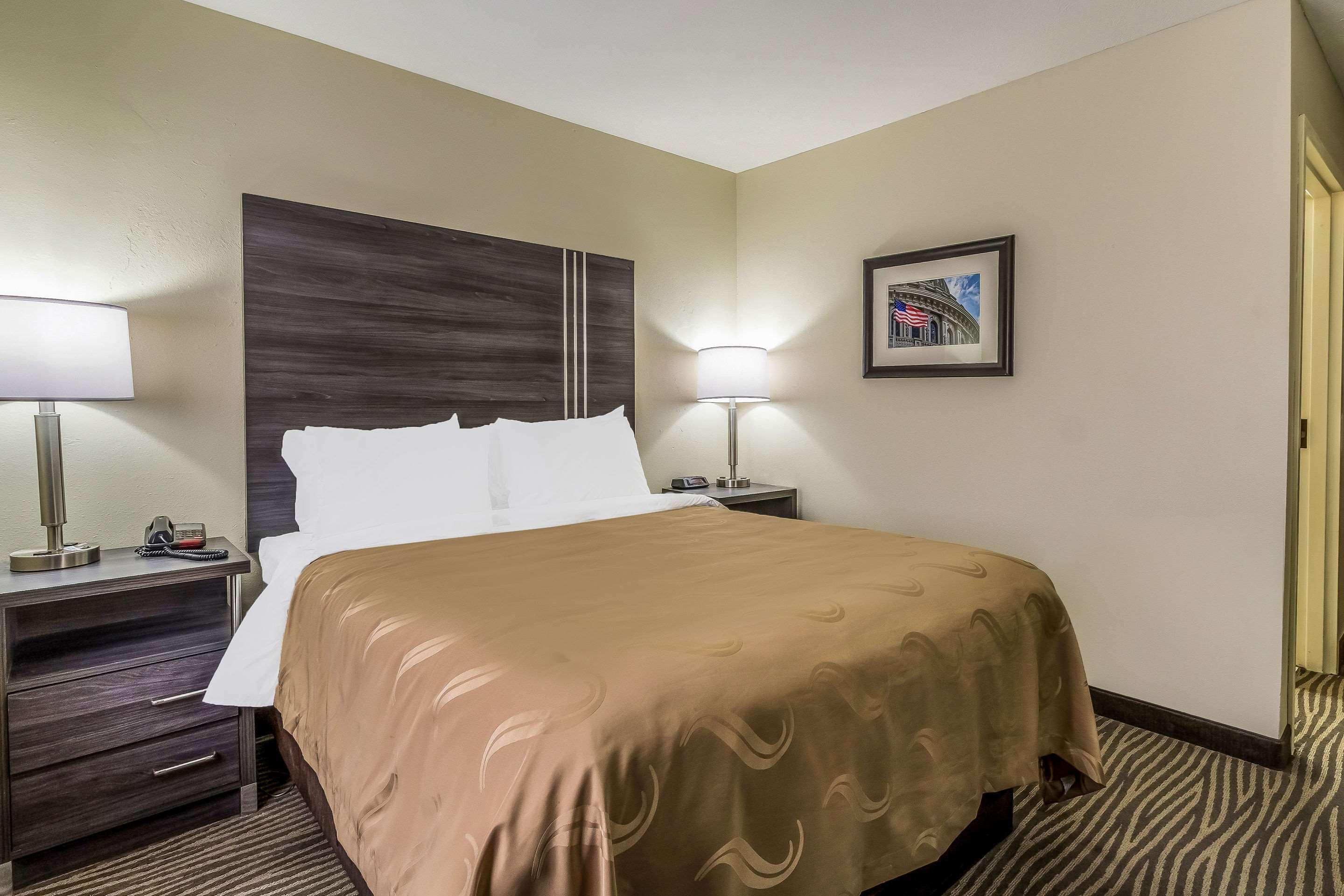 Quality Inn & Suites North Lima - Boardman Bagian luar foto