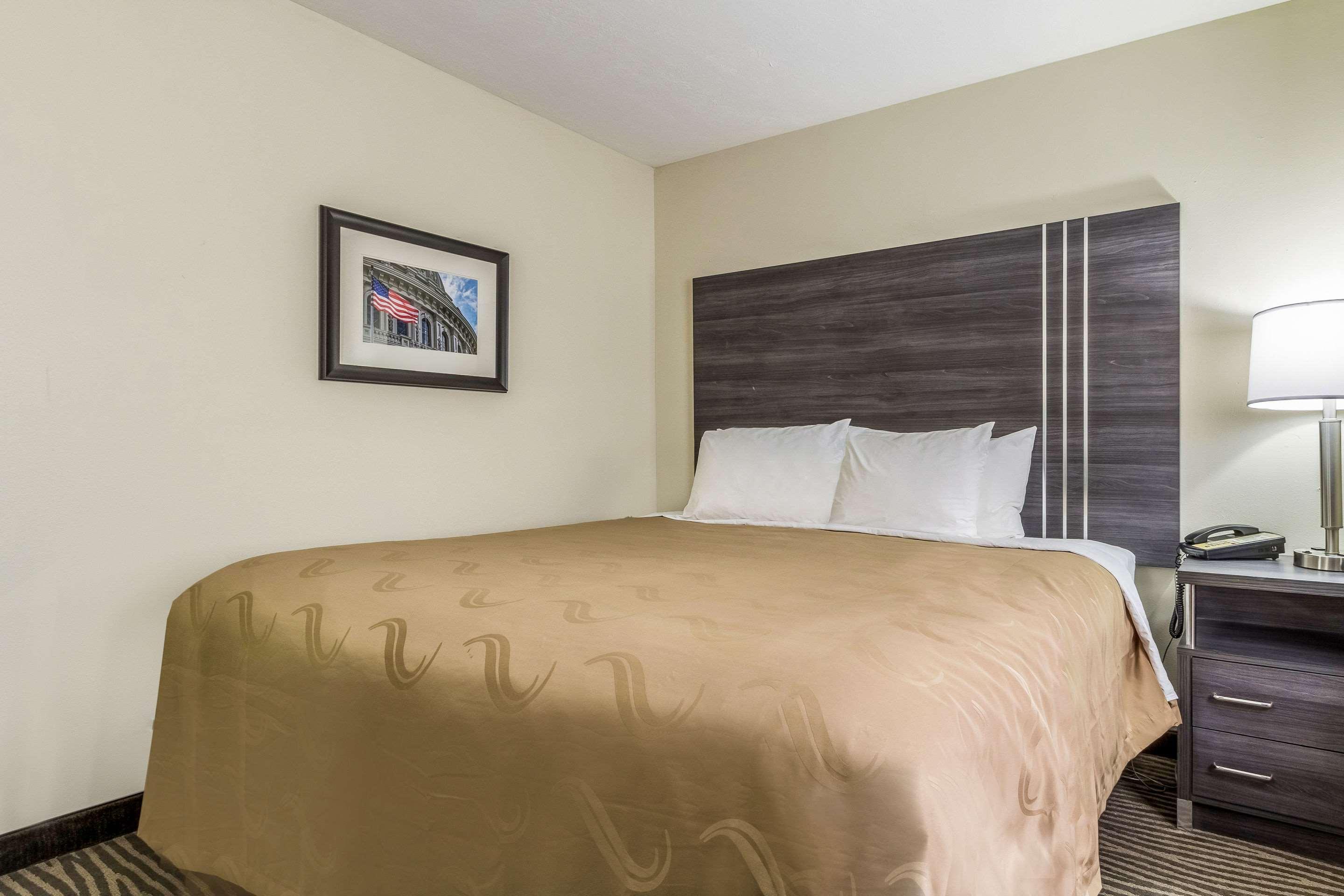 Quality Inn & Suites North Lima - Boardman Bagian luar foto