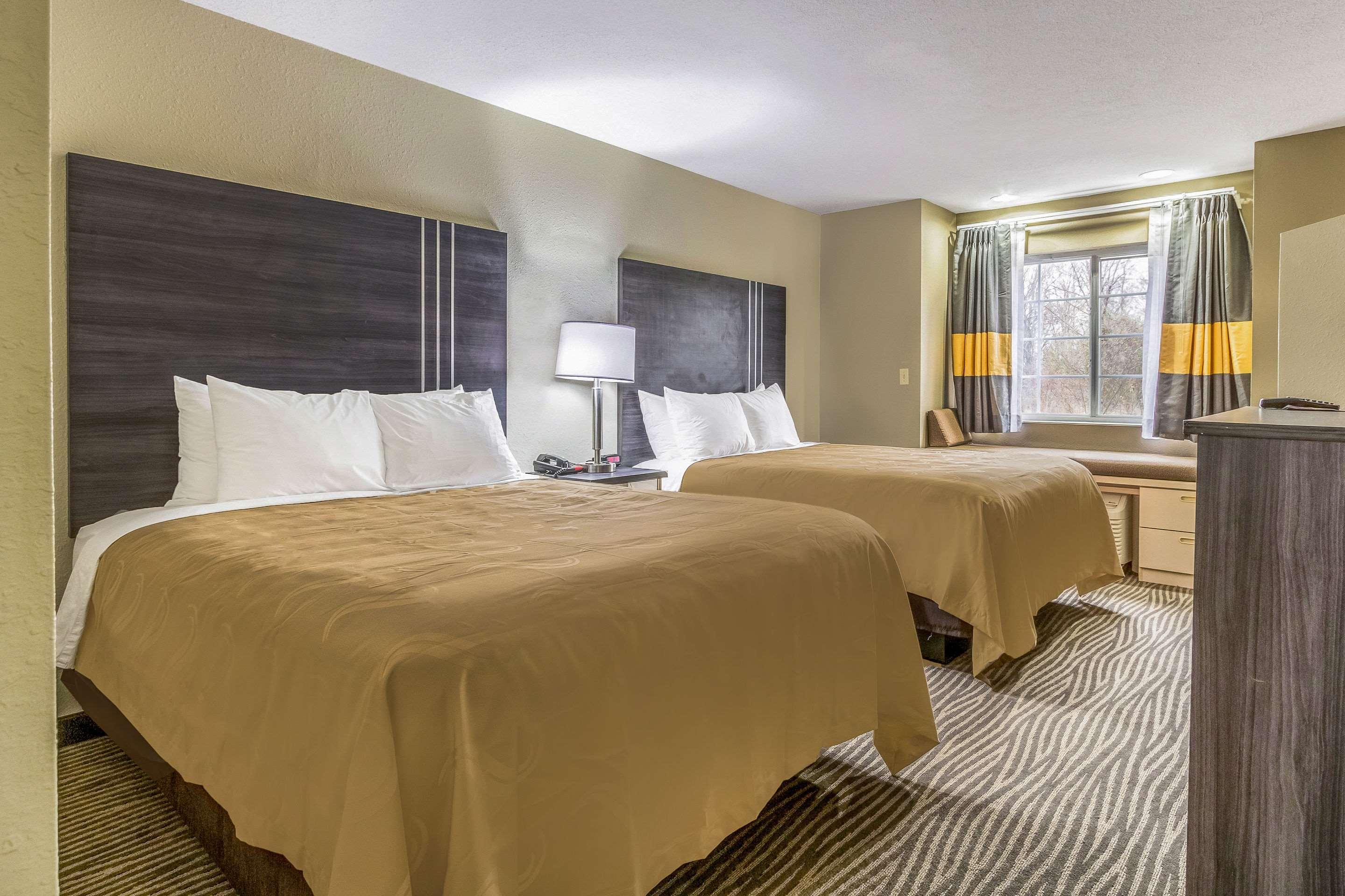 Quality Inn & Suites North Lima - Boardman Bagian luar foto