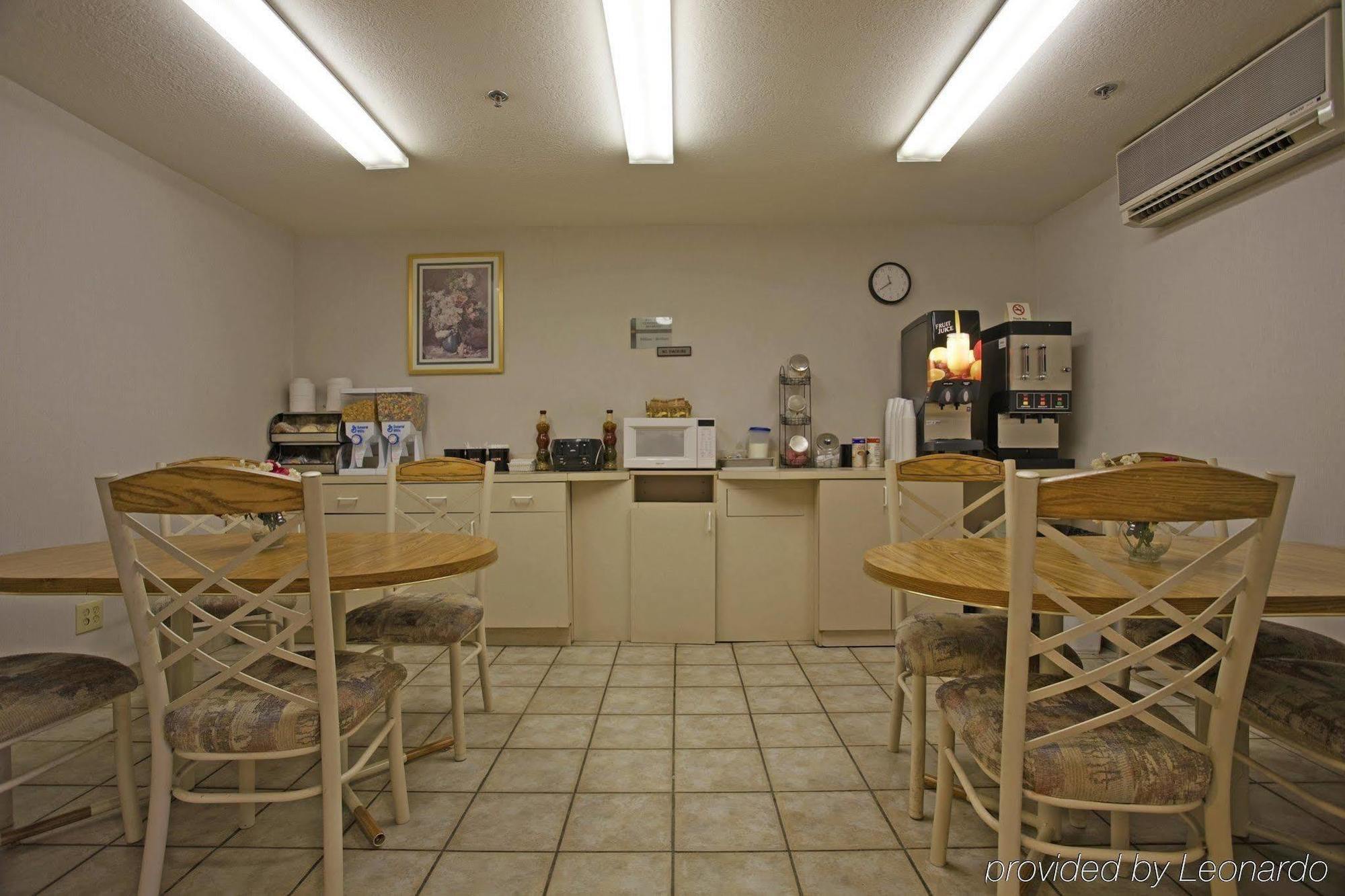 Quality Inn & Suites North Lima - Boardman Bagian luar foto